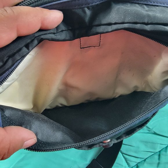 Patagonia Waist Pack Made In The USA Adults Hiking Camping Bag Casual Trails - Picture 7 of 9